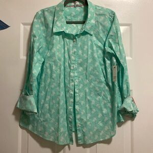 Crown & Ivy Mint Green Pineapple Print Button-Down Shirt